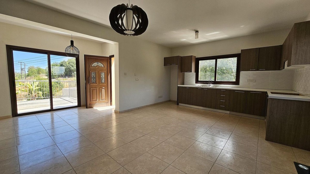 Duplex House with pool in Koili, Paphos