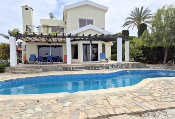 Peyia - Sea Caves, Paphos Detached Villa For Sale | DT3612