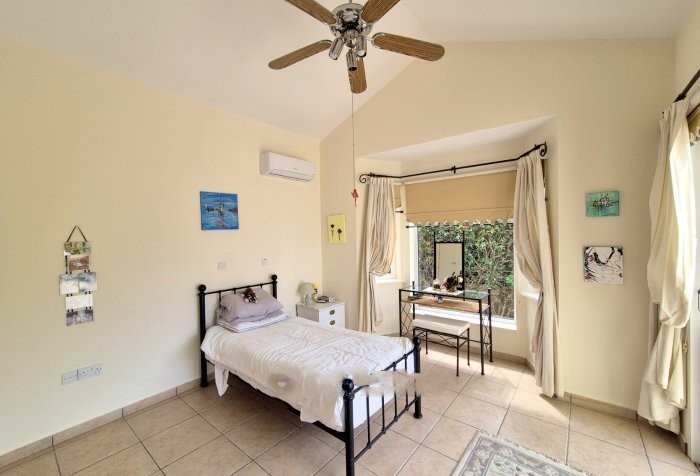 Detached Villa For Sale  in  Peyia - Sea Caves