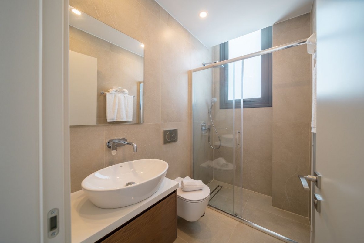 Detached Villa For Sale  in  Chlorakas