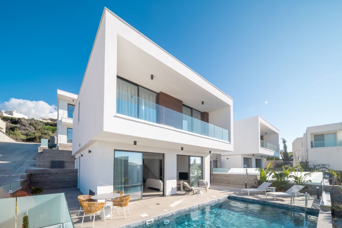 Detached Villa For Sale  in  Chlorakas