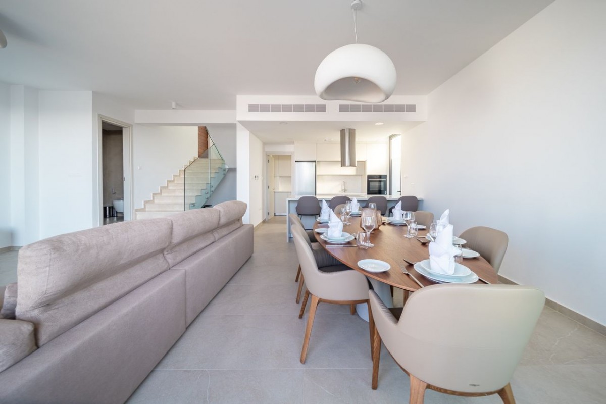 Detached Villa For Sale  in  Chlorakas