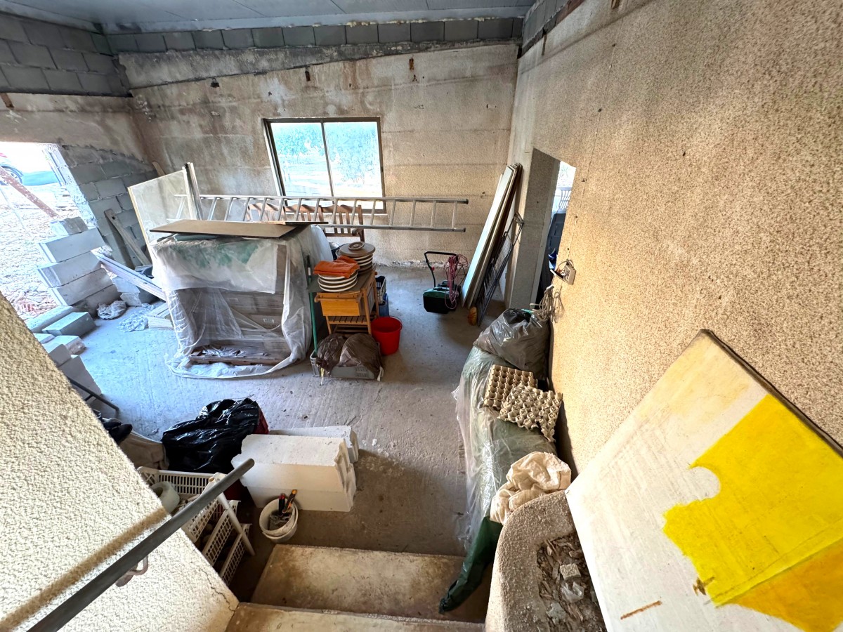 Bungalow For Sale  in  Chlorakas