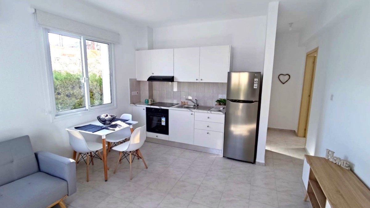 Building For Sale  in  Geroskipou