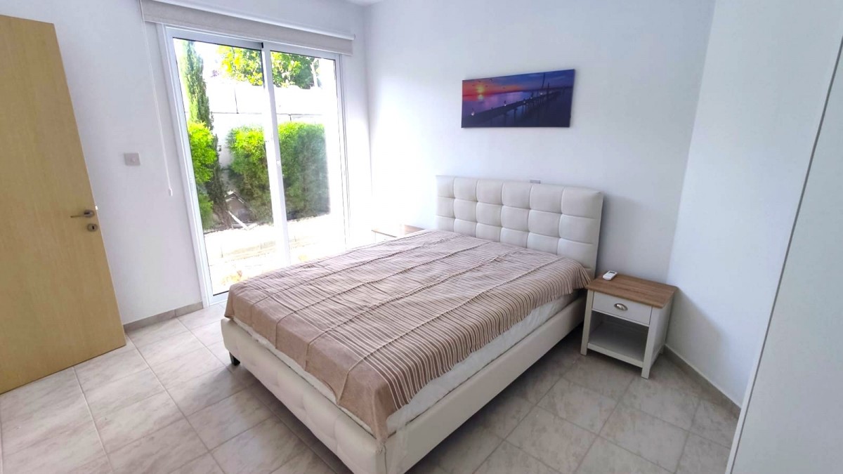 Building For Sale  in  Geroskipou
