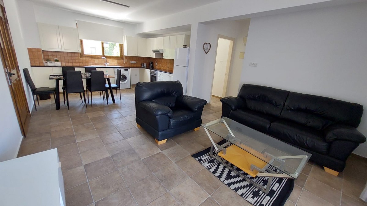 Building For Sale  in  Kato Paphos - Universal