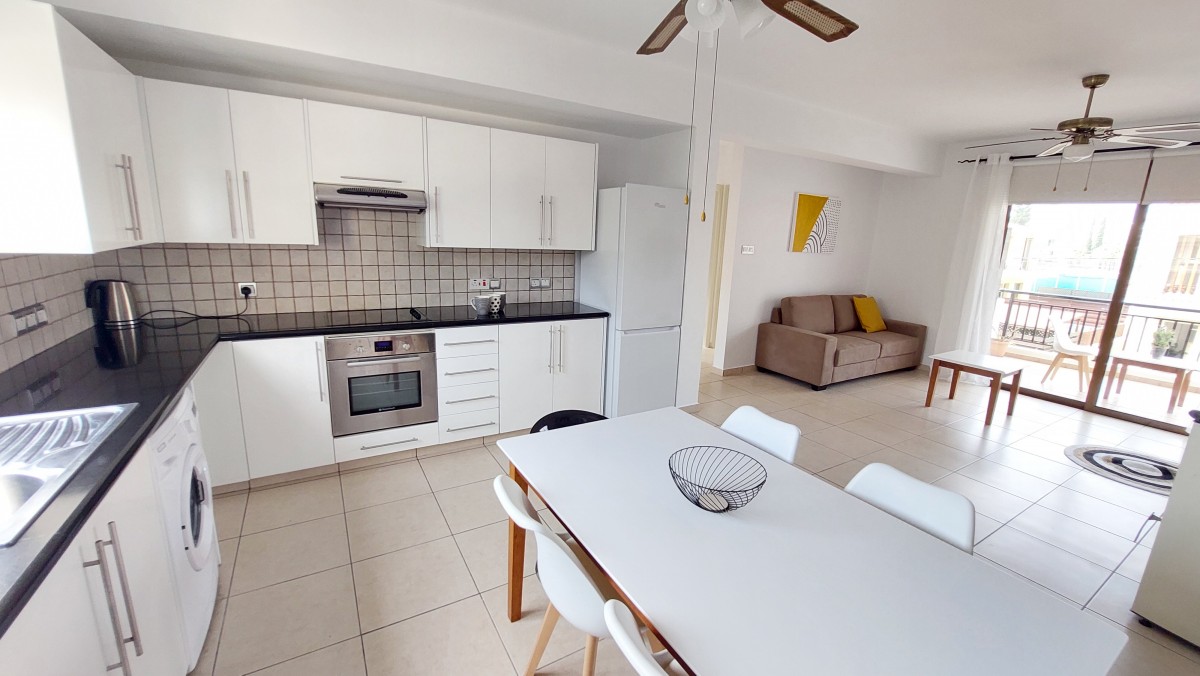 Building For Sale  in  Kato Paphos - Universal