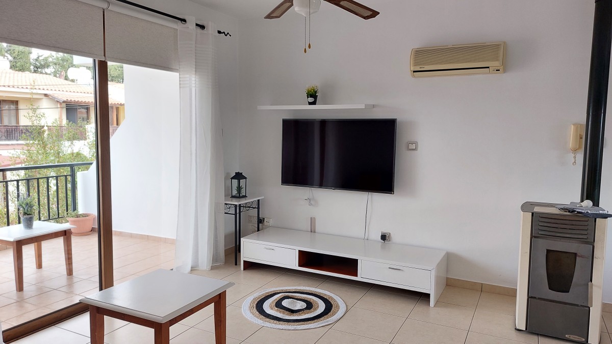 Building For Sale  in  Kato Paphos - Universal
