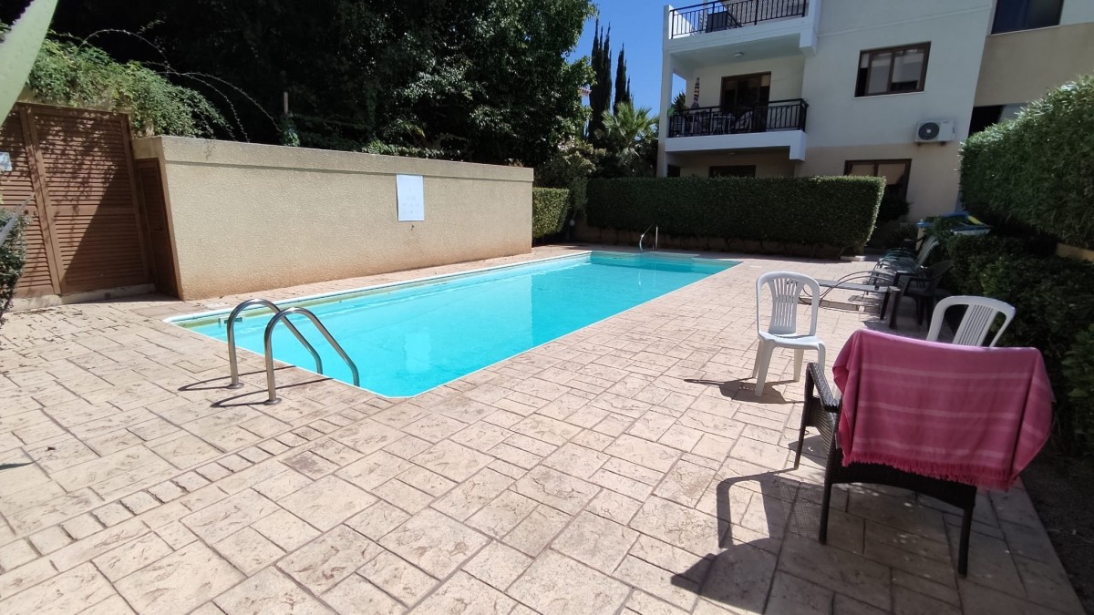 Building For Sale  in  Kato Paphos - Universal