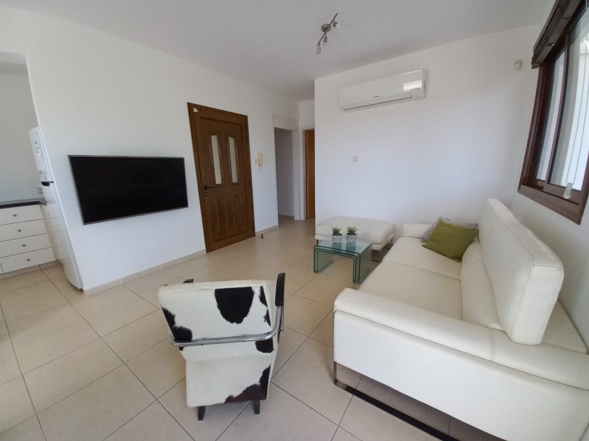Building For Sale  in  Kato Paphos - Universal
