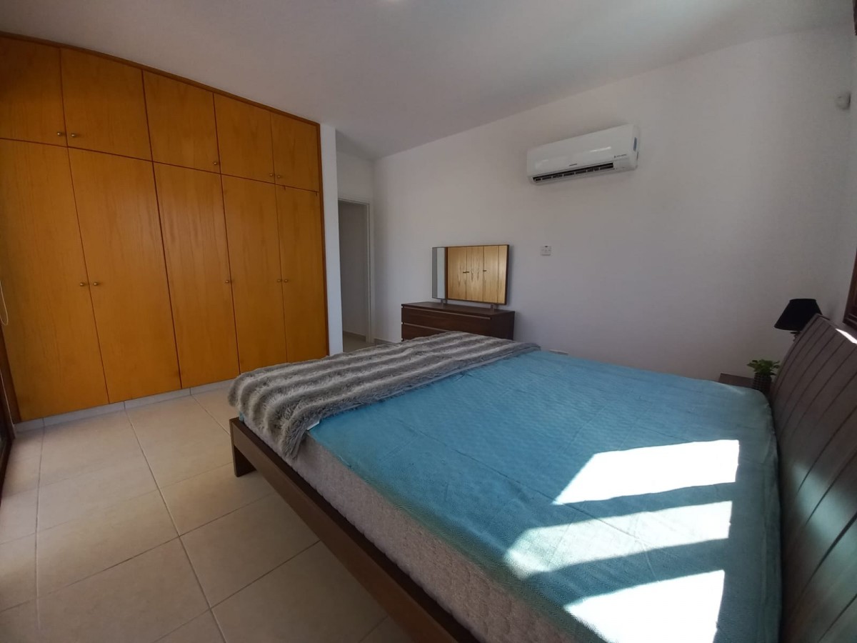 Building For Sale  in  Kato Paphos - Universal