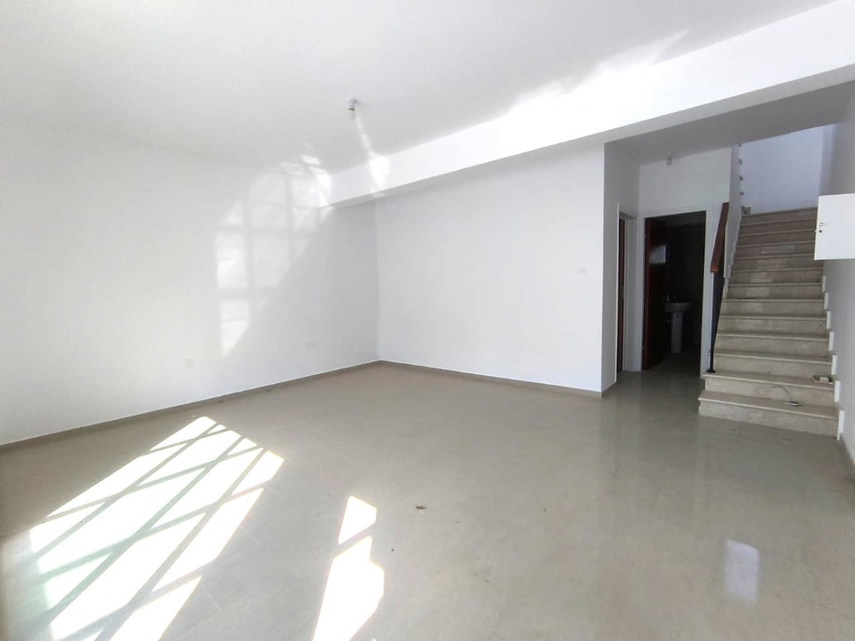 Detached Villa For Sale  in  Emba