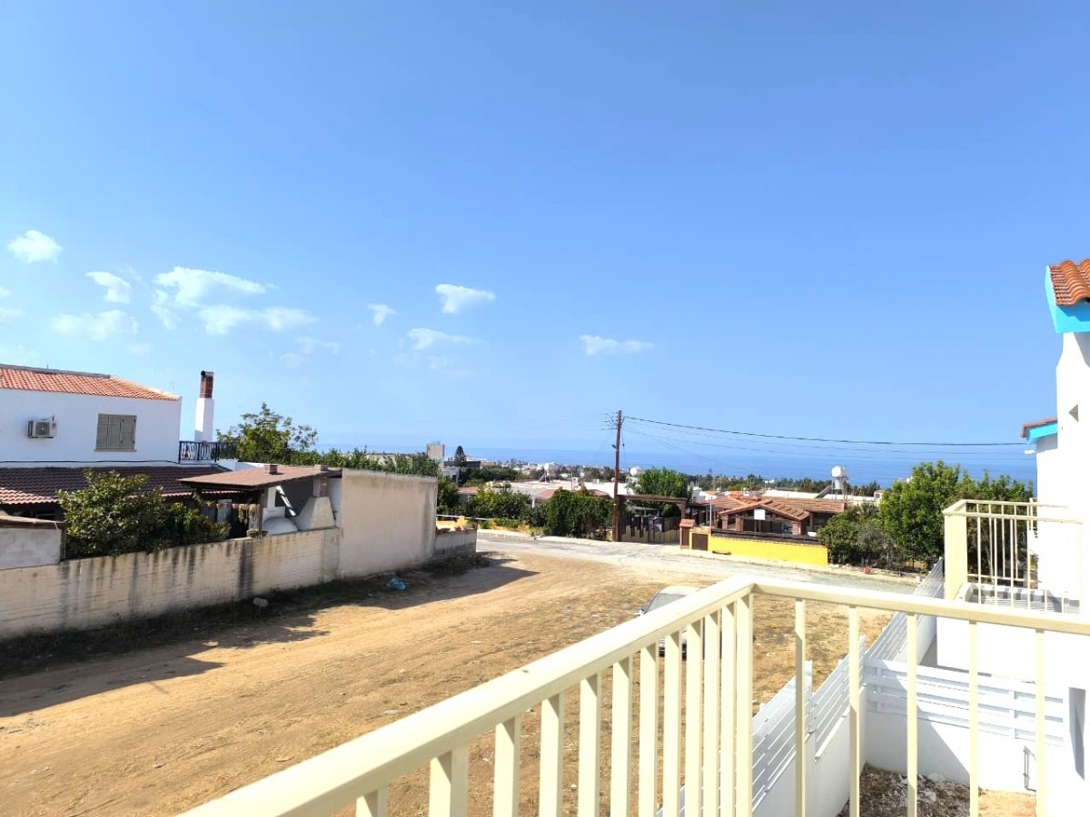Detached Villa For Sale  in  Emba