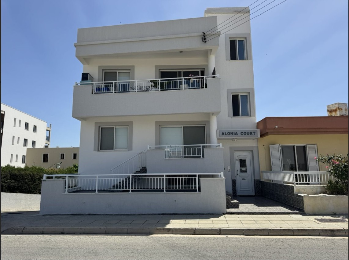 Geroskipou, Paphos Apartment For Sale | DT3794