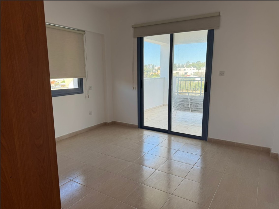 Apartment For Sale  in  Geroskipou