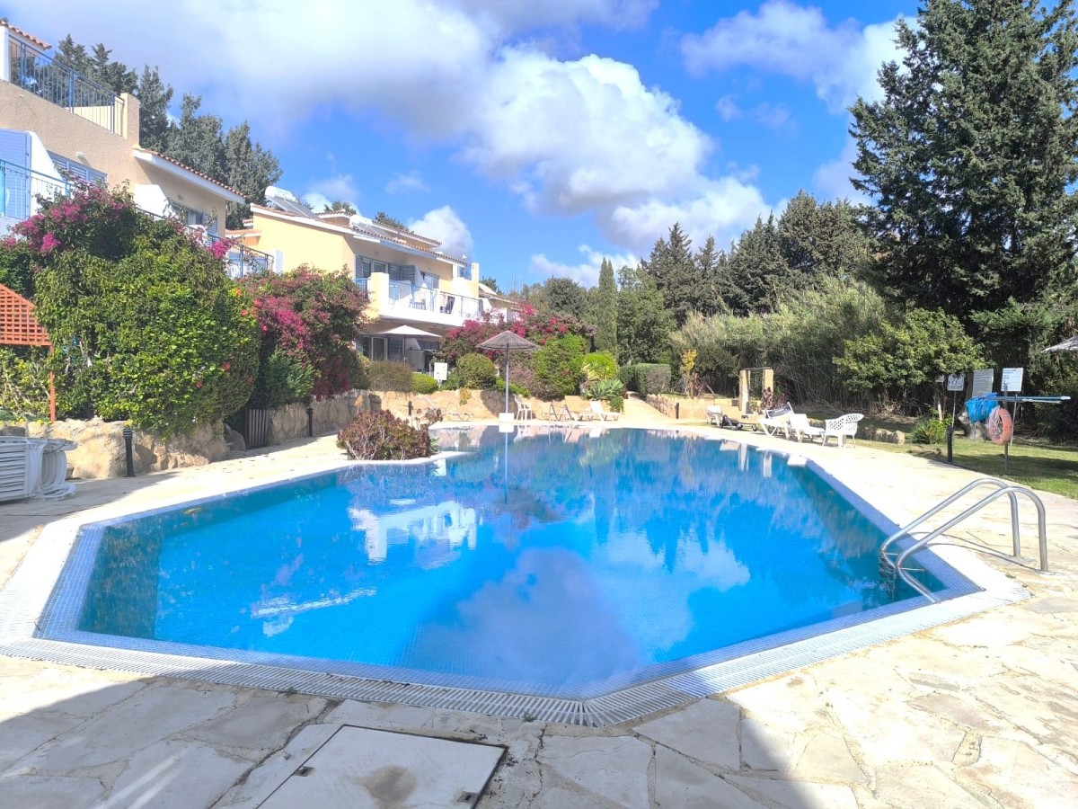 Apartment For Sale  in  Kato Paphos - Universal