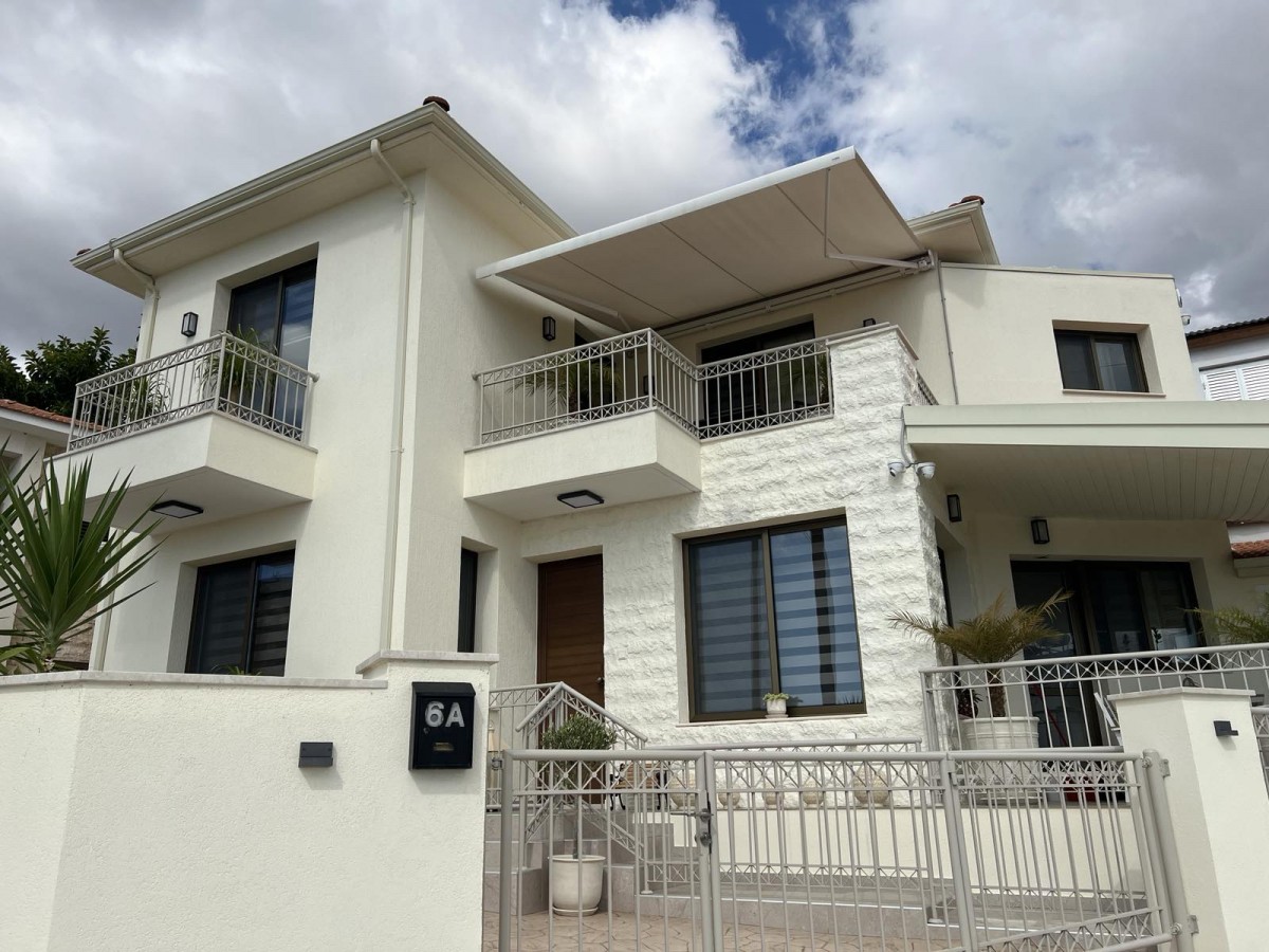Peyia, Paphos Semi Detached Villa For Sale | DT3809