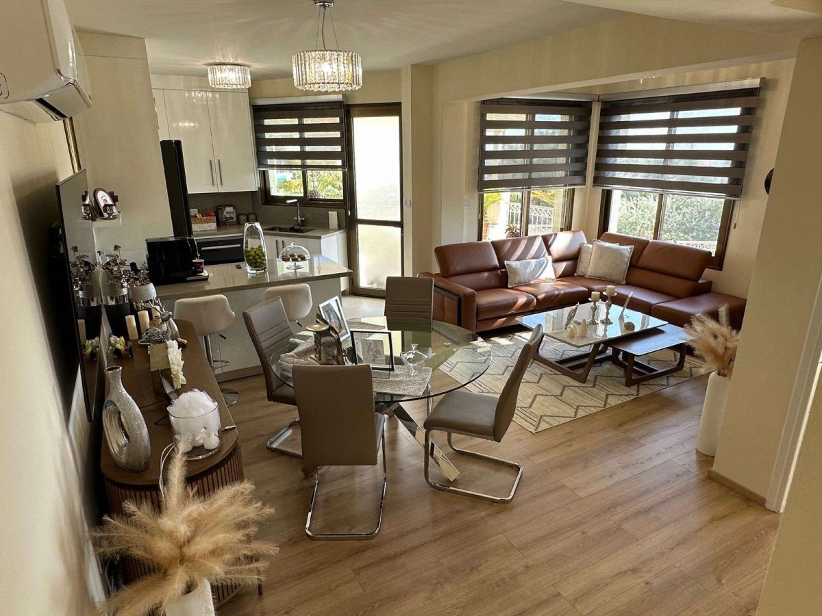 Semi Detached Villa For Sale  in  Peyia