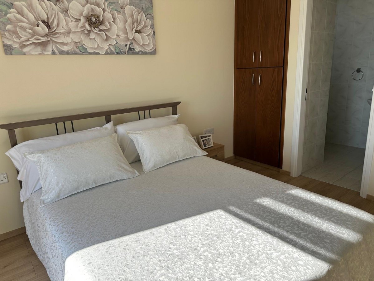 Semi Detached Villa For Sale  in  Peyia