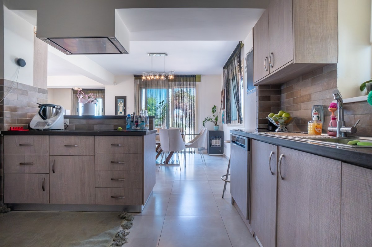 Detached Villa For Sale  in  Tala