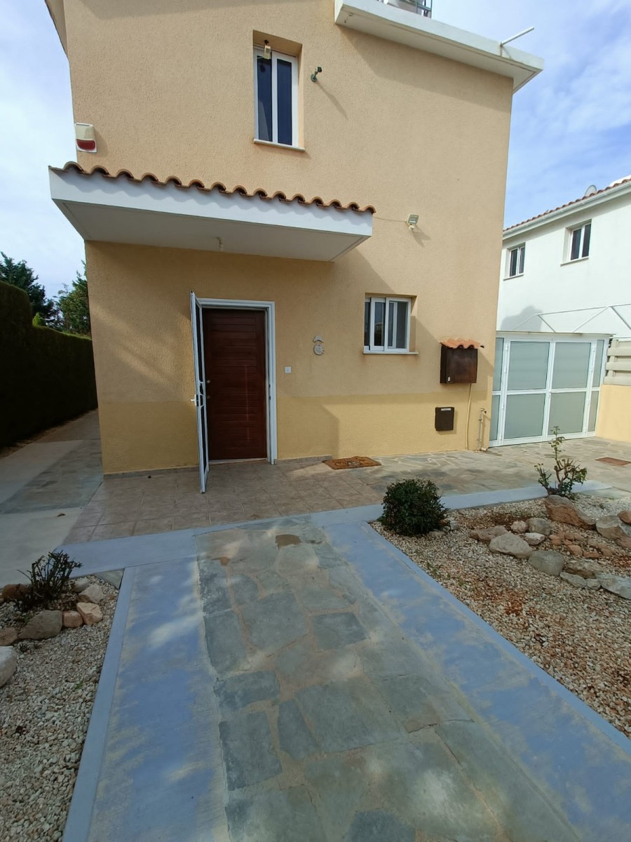 Detached Villa For Sale  in  Peyia - Sea Caves