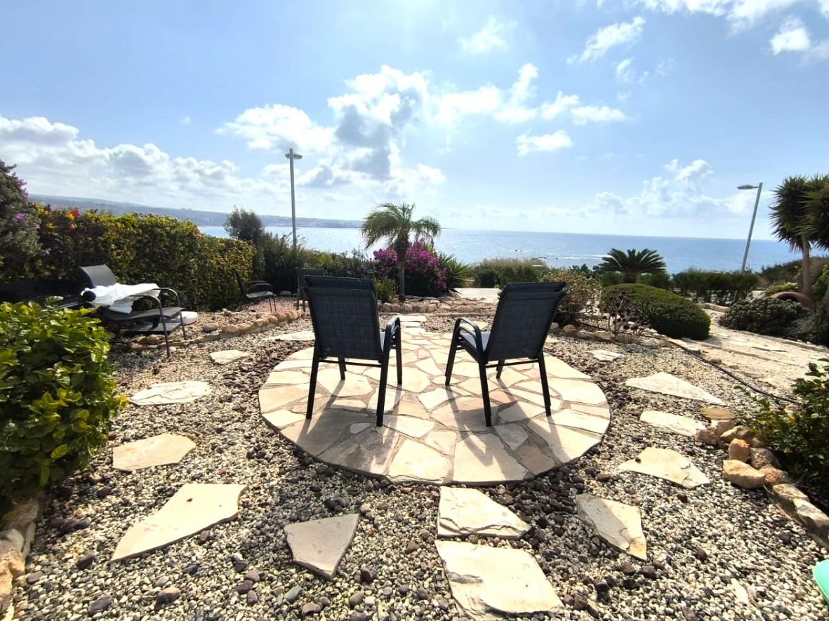 Town House For Sale  in  Peyia - Coral Bay