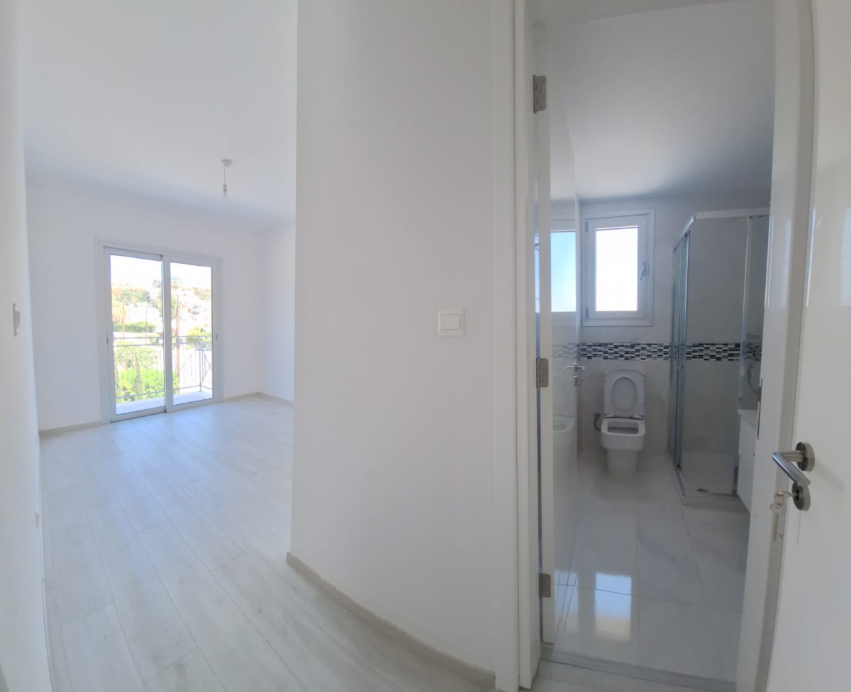 Apartment For Sale  in  Kato Paphos - Universal