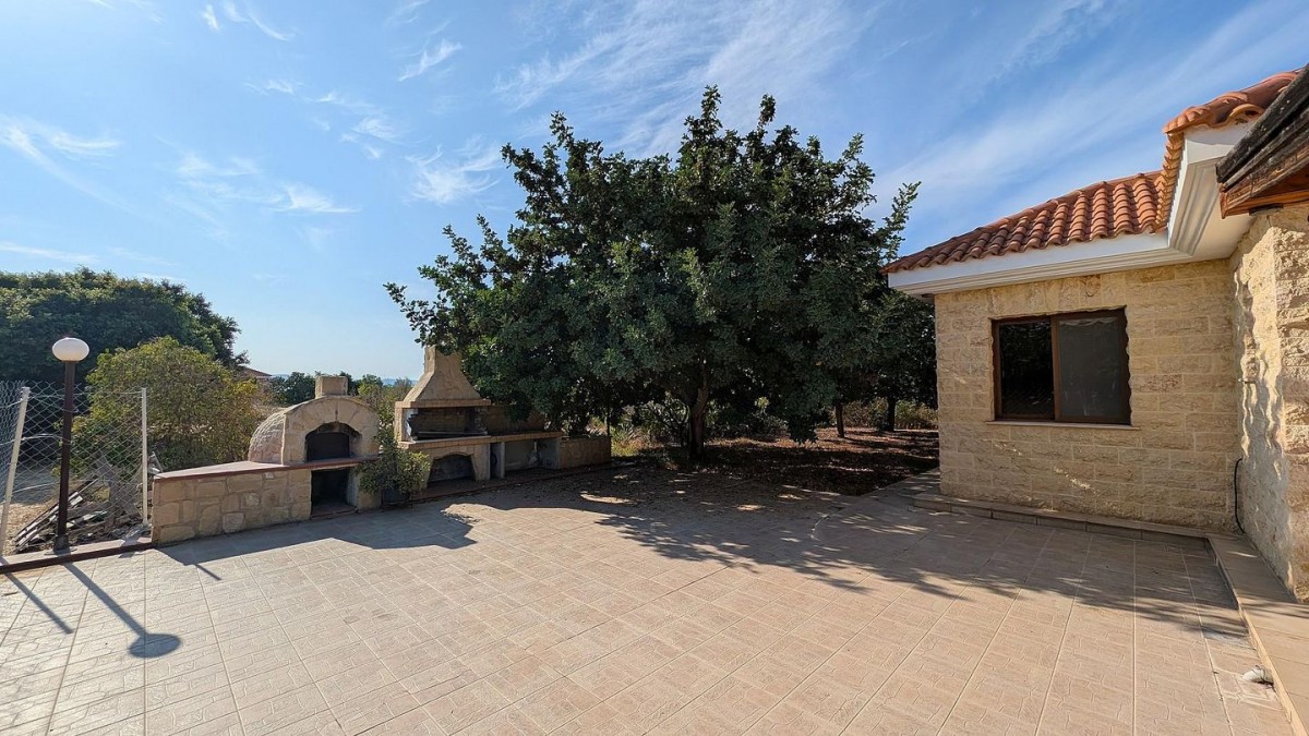 Unique Residential Opportunity, Argaka, Paphos