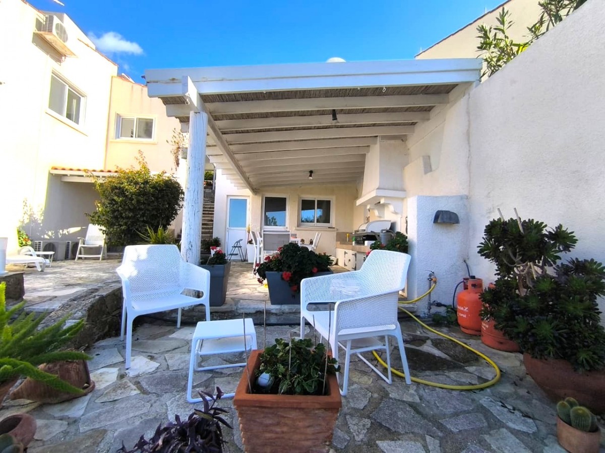 Detached Villa For Sale  in  Tala - Kamares