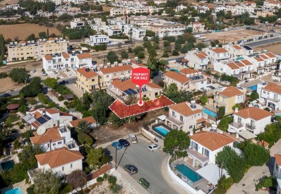 Peyia, Paphos Traditional House For Sale | DT4006