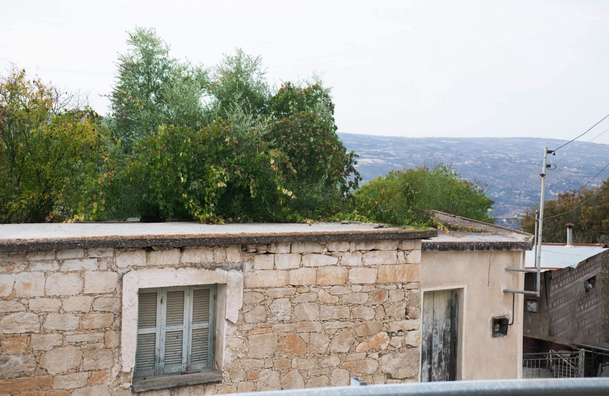 Drymou, Paphos Traditional House For Sale | DT4018