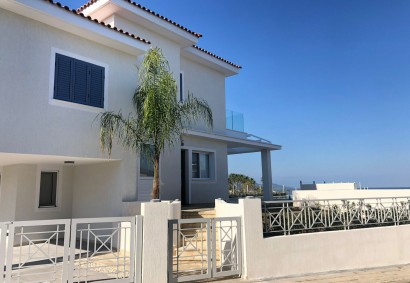 Latchi, Paphos Detached Villa For Sale | DT4060