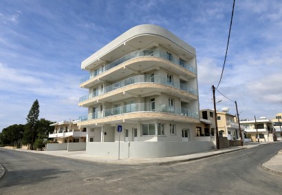 Paphos Town, Paphos Apartment For Sale | DT4101