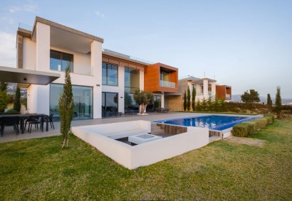Peyia, Paphos Detached Villa For Rent | DT4121