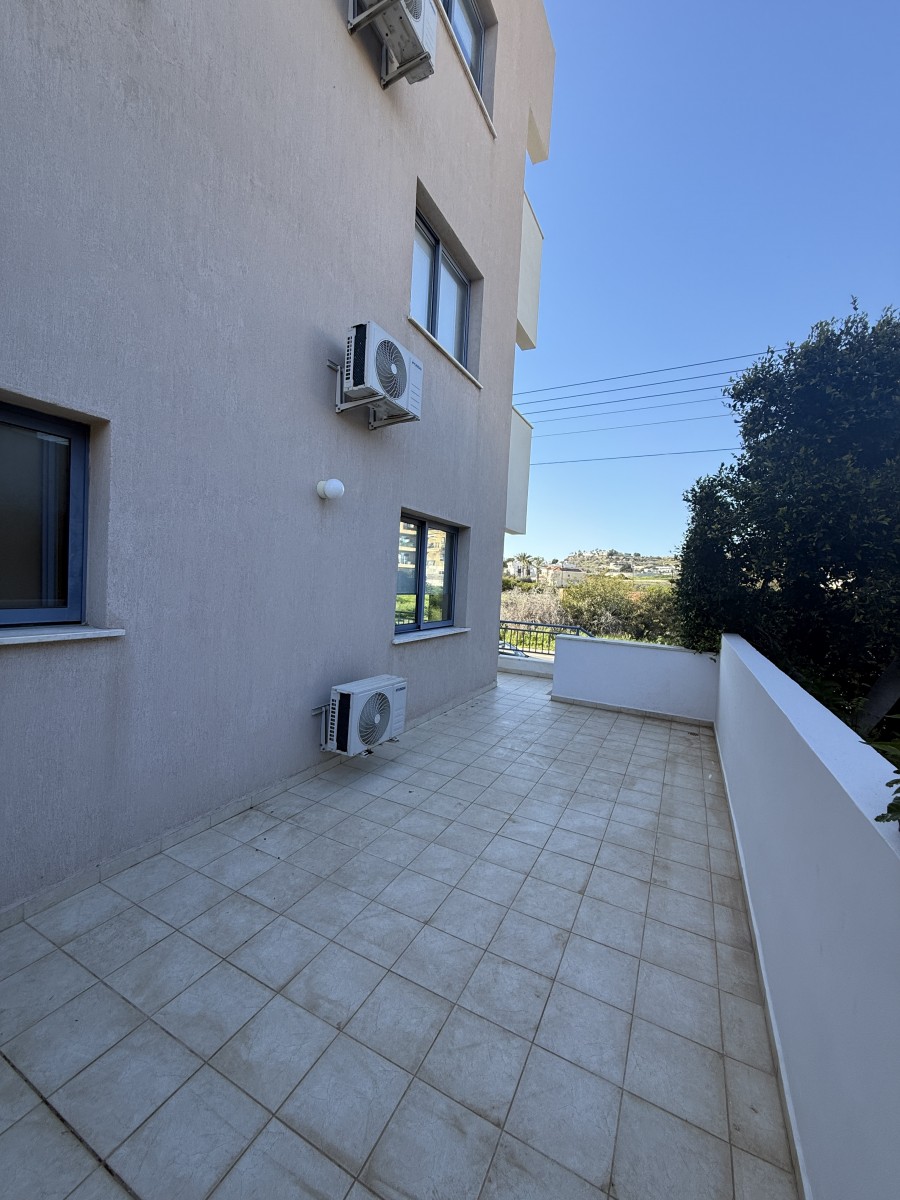 Ground Floor Apartment For Sale  in  Geroskipou