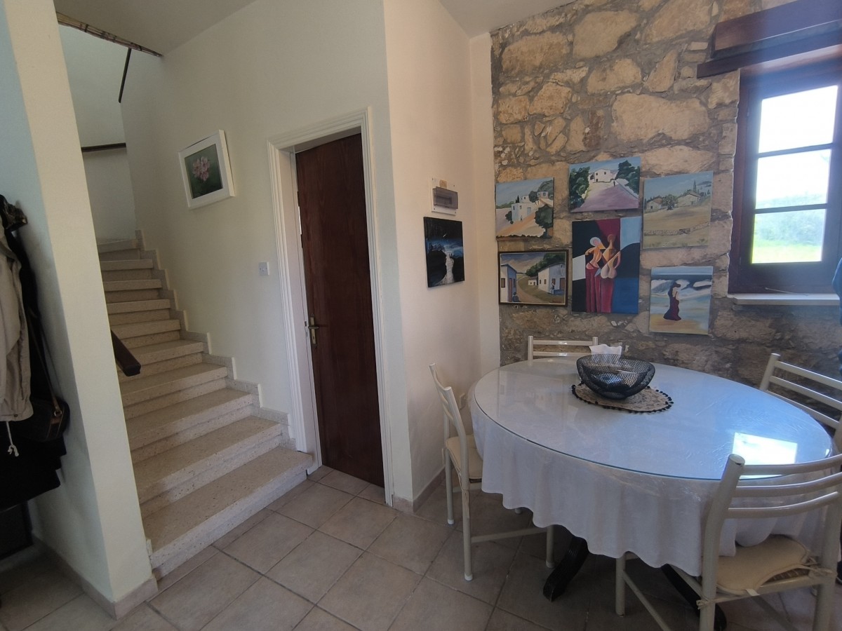 Traditional House For Sale  in  Akourdaleia Pano