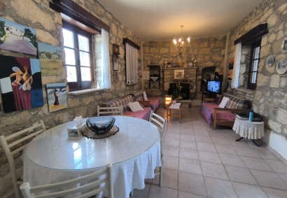 Akourdaleia Pano Traditional House For Sale | DT4160