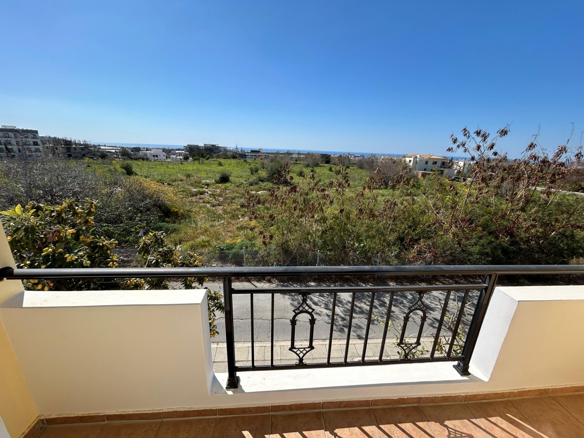 Town House For Sale  in  Anavargos