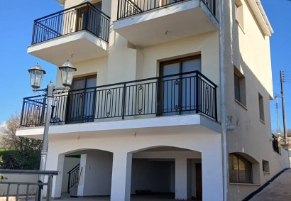 Lysos, Paphos Detached Villa For Sale | DT4171