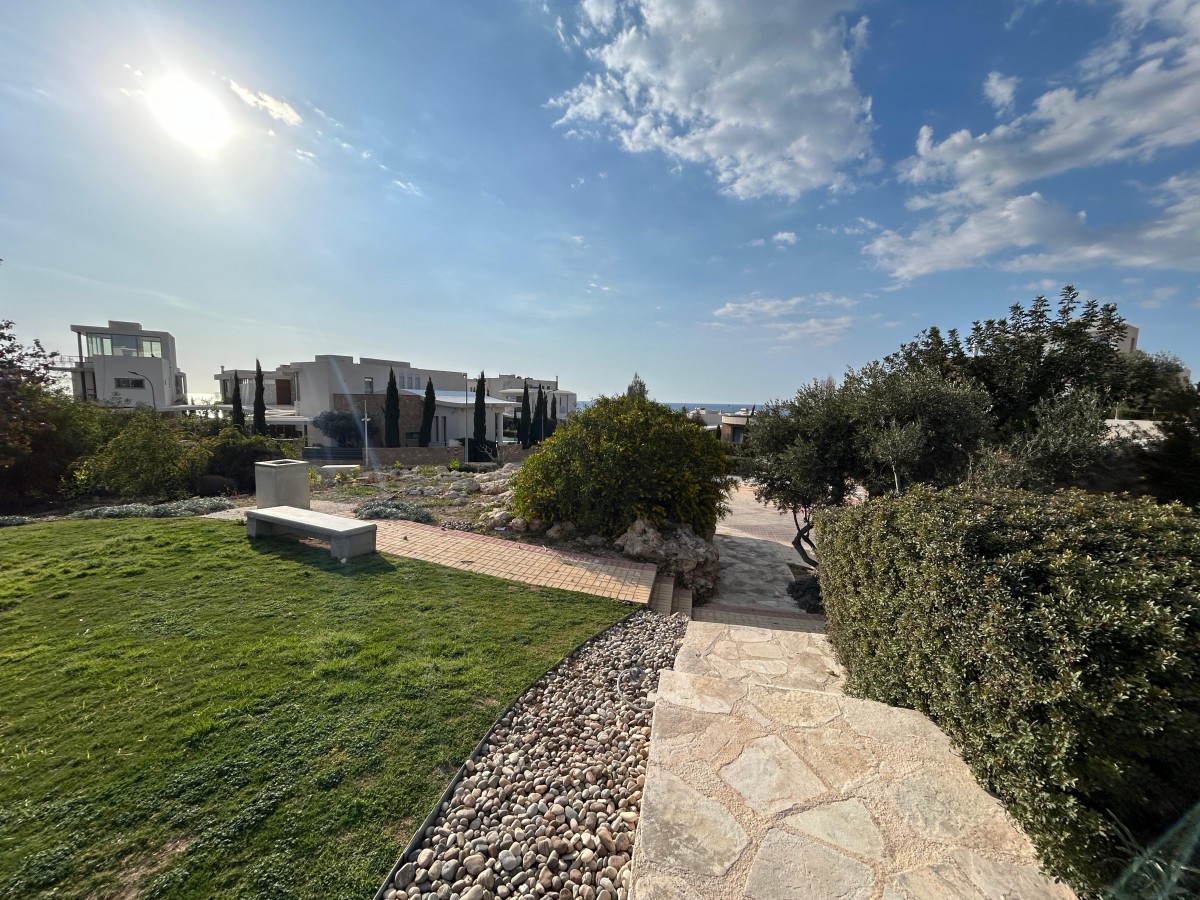 Detached Villa For Sale  in  Chlorakas