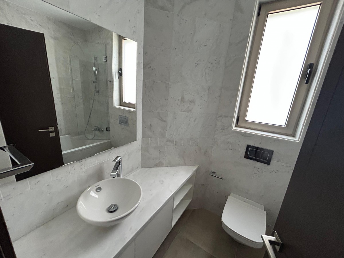 Detached Villa For Sale  in  Chlorakas