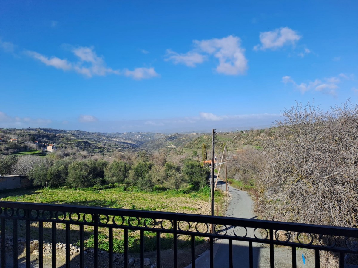Detached Villa For Rent  in  Tsada