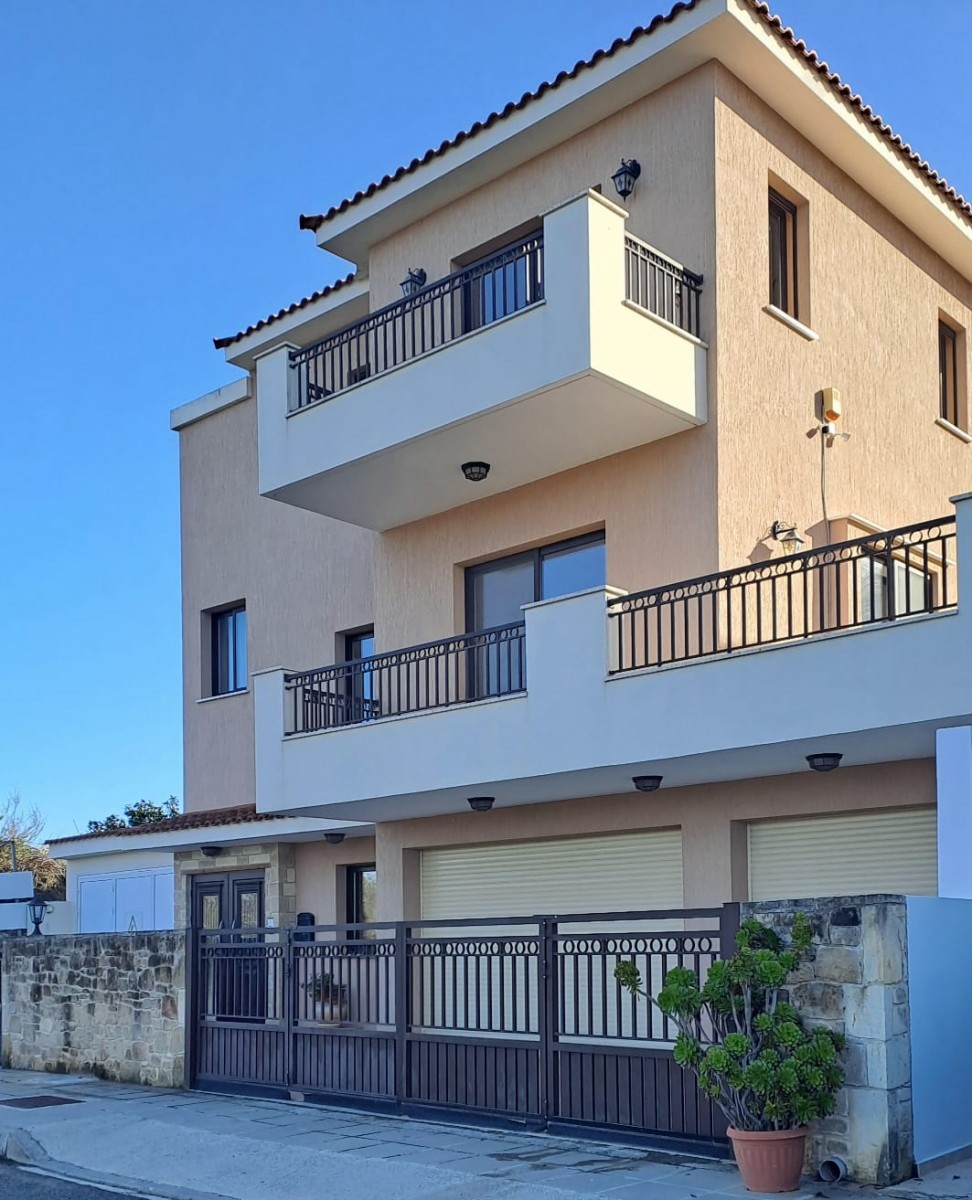 Tsada, Paphos Detached Villa For Rent | DT4177