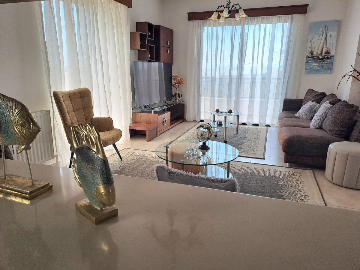 Detached Villa For Rent  in  Tsada