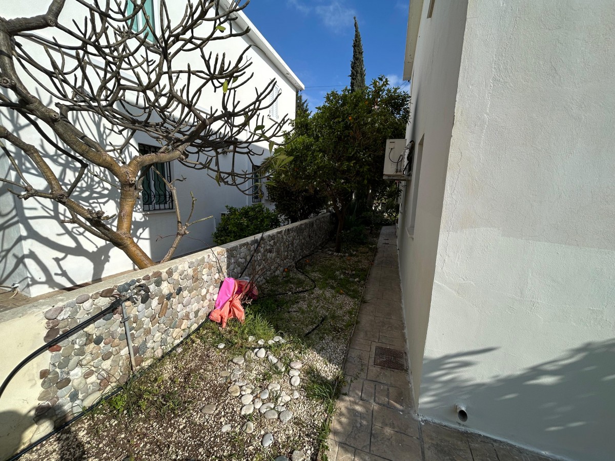 Detached Villa For Sale  in  Kato Paphos
