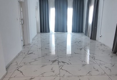 Paphos Town, Paphos Apartment For Rent | DT4190
