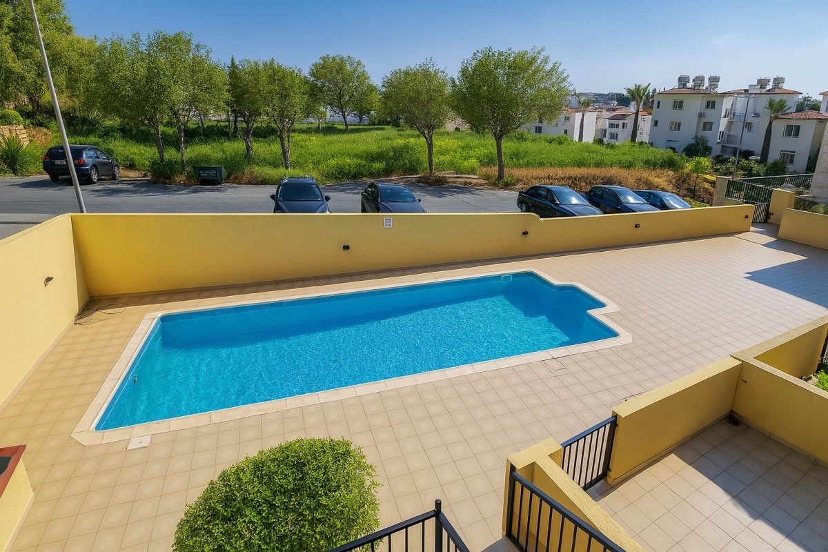 Town House For Sale  in  Kato Paphos - Universal