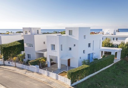 Peyia - Coral Bay, Paphos Detached Villa For Sale | DT4271