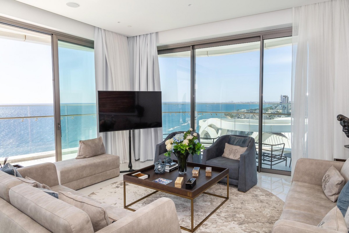 Apartments / Penthouses in Limassol