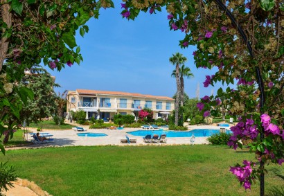 Kato Paphos, Paphos Apartment For Sale | DT4392